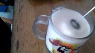 Aerolatte Review Frothing Cold Milk In Under 1 Minute [upl. by May]